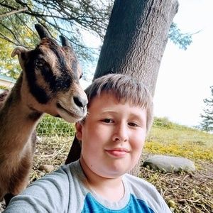 Meet your Posher, Eric